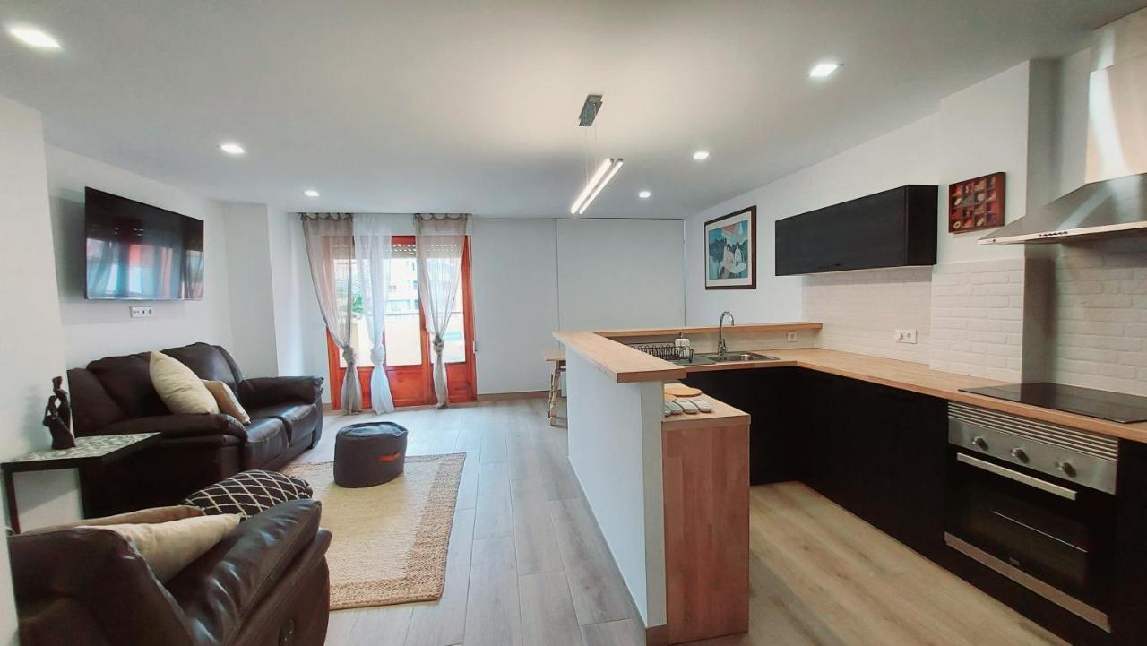 "Campello Beachside Duplex, Coastal Escape, Only 50 Meters From Sea" El Campello Buitenkant foto