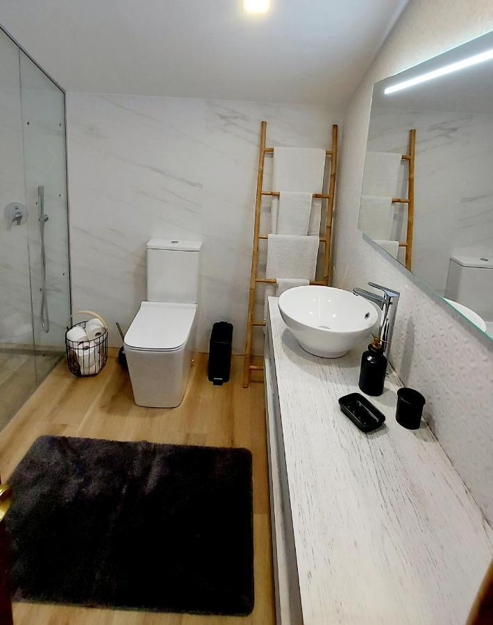 "Campello Beachside Duplex, Coastal Escape, Only 50 Meters From Sea" El Campello Buitenkant foto