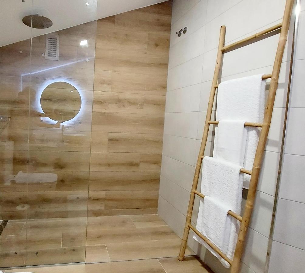 "Campello Beachside Duplex, Coastal Escape, Only 50 Meters From Sea" El Campello Buitenkant foto